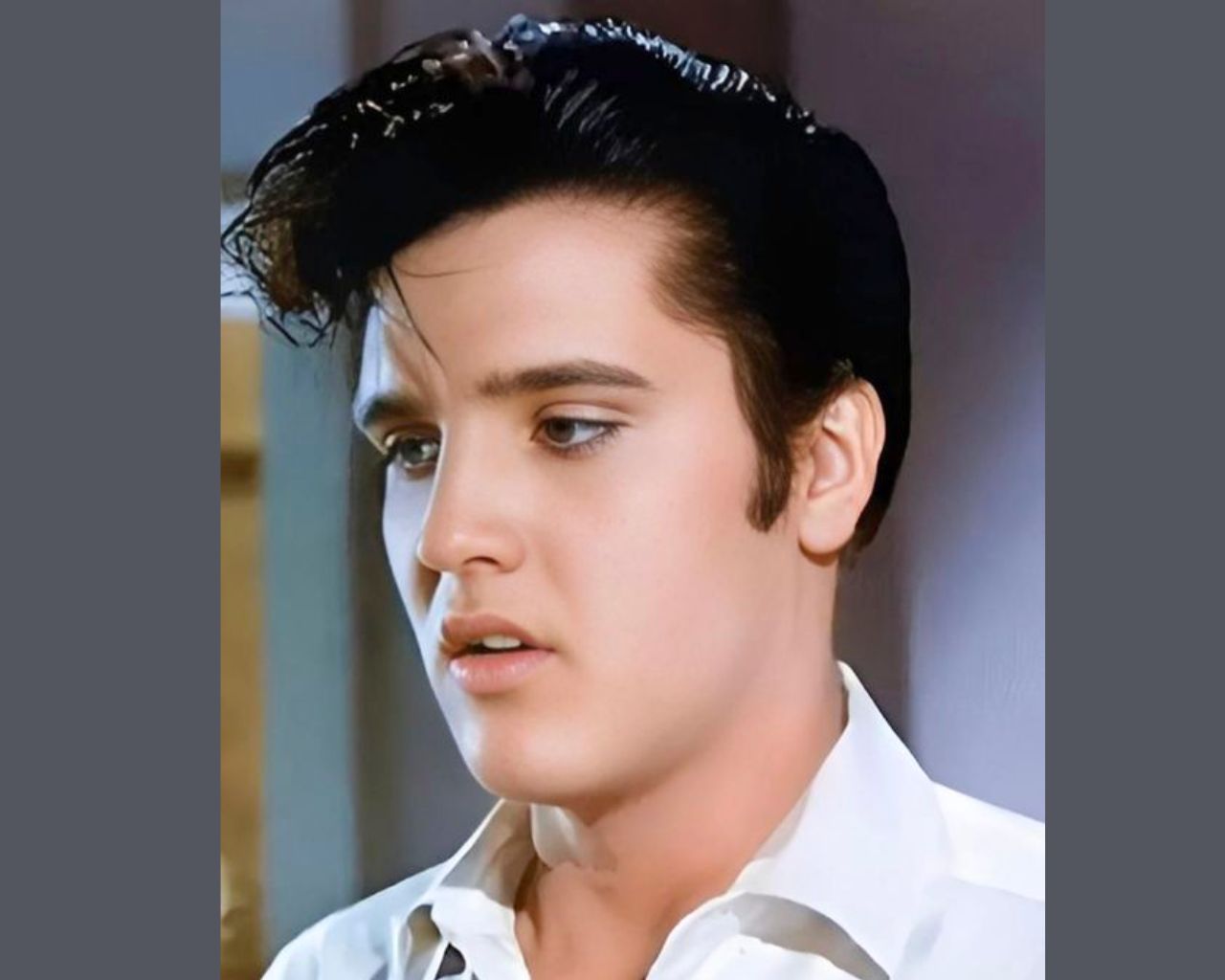 Mystery Train – Elvis Presley Mystery Train – Elvis Presley