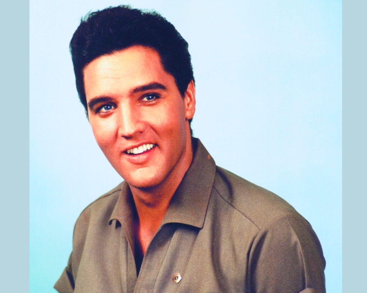 When My Blue Moon Turns to Gold Again – Elvis Presley When My Blue Moon Turns to Gold Again – Elvis Presley