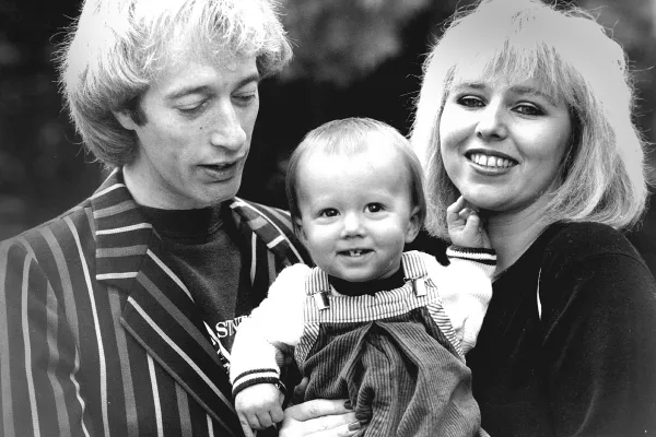 13 Years After His Death, Robin Gibb’s Children Finally Reveal the Heartbreaking Truth
