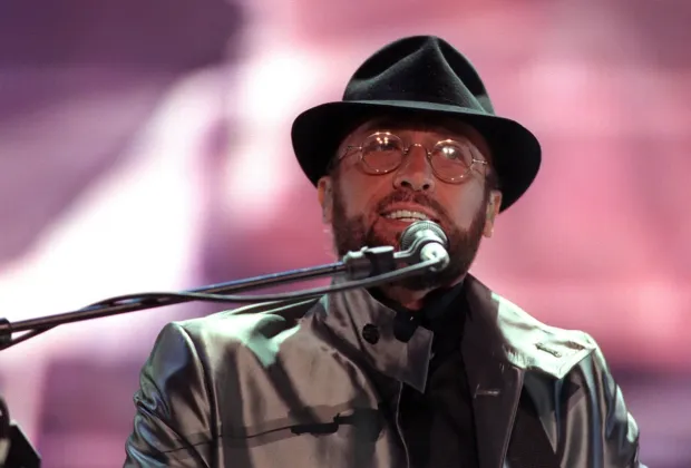 Why was Maurice Gibb’s voice the PERFECT voice for the Bee Gees? Why was Maurice Gibb’s voice the PERFECT voice for the Bee Gees?