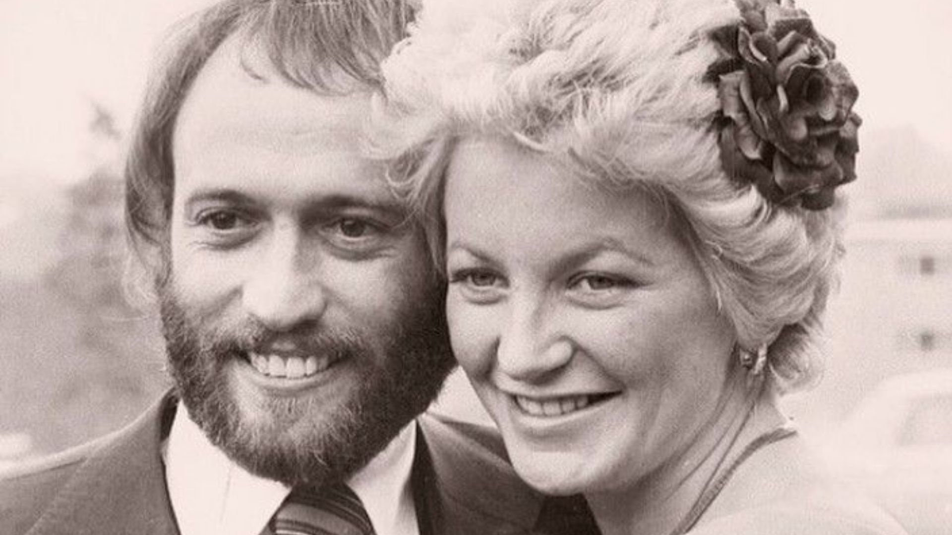 SHOCKING REVELATION: 2 Hours Ago in Florida, USA — Yvonne Spenceley, Wife of Maurice Gibb, Tearfully Uncovered a Hidden Chapter of Their Marriage, Leaving Fans in Utter Disbelief… SHOCKING REVELATION: 2 Hours Ago in Florida, USA — Yvonne Spenceley, Wife of Maurice Gibb, Tearfully Uncovered a Hidden Chapter of Their Marriage, Leaving Fans in Utter Disbelief…