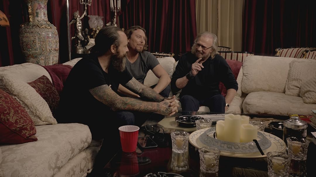 A Warm Moment as Barry Gibb Shares the Legacy of the Bee Gees with His Two Sons