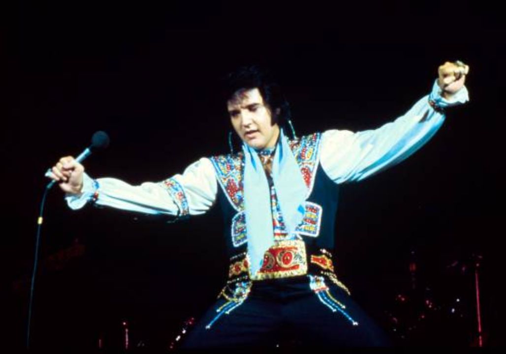 “He Was Born a Star… But Died Alone”: The Untold Madness Behind Elvis Presley’s Final Years Will Leave You Heartbroken “He Was Born a Star… But Died Alone”: The Untold Madness Behind Elvis Presley’s Final Years Will Leave You Heartbroken