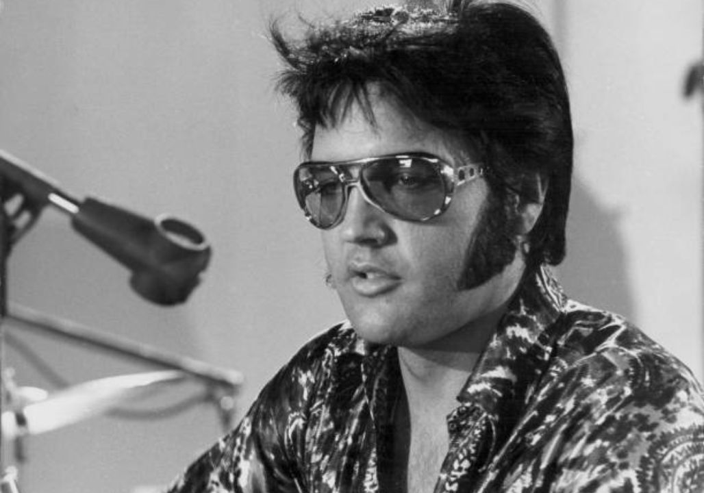 “He Didn’t Have to Die That Way”: Elvis Presley’s Graceland Nurse Breaks 40 Years of Silence in Final Confession Before Death “He Didn’t Have to Die That Way”: Elvis Presley’s Graceland Nurse Breaks 40 Years of Silence in Final Confession Before Death