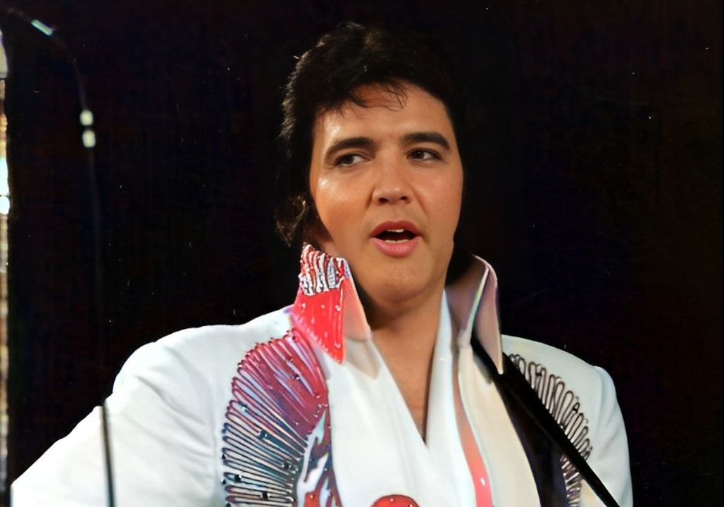 After 48 Years Locked Away, Elvis Presley’s Secret Vault Was Finally Opened – Inside, They Found 88 Iconic Jumpsuits Wrapped Like Priceless Treasures, Thousands of Unseen Photographs, and Personal Items So Intimate They Felt Like Touching His Soul… But the Most Shocking Discovery Was the Vault’s True Purpose, a Hidden Family Sanctuary Where the King’s Legacy, Love, and Spirit Have Been Preserved Untouched Since 1977 – A Place So Private Even Cameras Were Ordered Off Before the Door Could Be Opened After 48 Years Locked Away, Elvis Presley’s Secret Vault Was Finally Opened – Inside, They Found 88 Iconic Jumpsuits Wrapped Like Priceless Treasures, Thousands of Unseen Photographs, and Personal Items So Intimate They Felt Like Touching His Soul… But the Most Shocking Discovery Was the Vault’s True Purpose, a Hidden Family Sanctuary Where the King’s Legacy, Love, and Spirit Have Been Preserved Untouched Since 1977 – A Place So Private Even Cameras Were Ordered Off Before the Door Could Be Opened