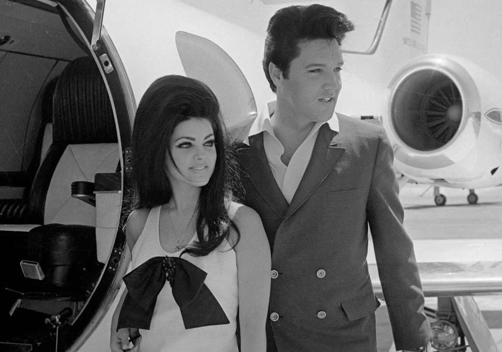 A Journey Through the King’s Beloved Home, Family Traditions, Legendary Memories, and the Heartfelt Stories That Reveal Not Just the Icon, but the Man Who Lived, Loved, and Dreamed Within Those Walls—A Personal Tour Back to Where Rock and Roll History Was Written and Where Elvis’s Spirit Still Lives On Today