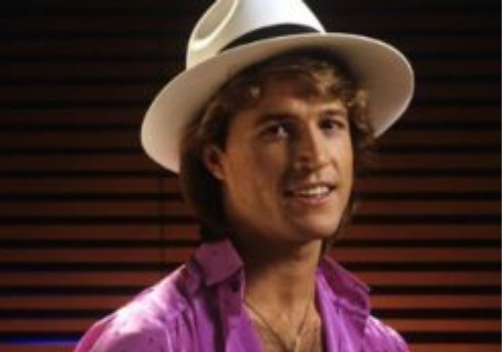 SHOCKING REVEAL: Victoria Principal, Former Girlfriend of Andy Gibb, Opened Up About His Struggle with Severe Drug Addiction — and the Heartbreaking Moment He Chose to Leave Her, Saying, “When she forced me to choose between staying with her or walking away for cocaine and alcohol, I told her I had to leave.” She Also Revealed the Truth Behind His Death — A Revelation That Has Left Fans Stunned… SHOCKING REVEAL: Victoria Principal, Former Girlfriend of Andy Gibb, Opened Up About His Struggle with Severe Drug Addiction — and the Heartbreaking Moment He Chose to Leave Her, Saying, “When she forced me to choose between staying with her or walking away for cocaine and alcohol, I told her I had to leave.” She Also Revealed the Truth Behind His Death — A Revelation That Has Left Fans Stunned…