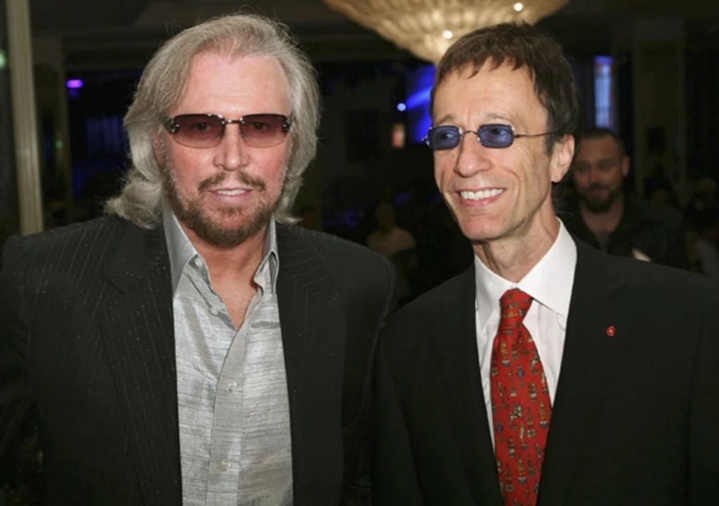 Barry and Robin Gibb Didn’t Speak for Over a Year — The Truth Will Break Your Heart Barry and Robin Gibb Didn’t Speak for Over a Year — The Truth Will Break Your Heart