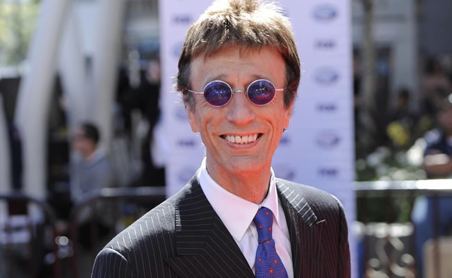 Zemřel Robin Gibb z Bee Gees, podlehl rakovině | iREPORT – music&style magazine