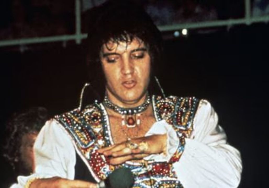 DNA TEST CONFIRMS: 90-Year-Old Man IS Elvis Presley – The Government’s Biggest Cover-Up EXPOSED DNA TEST CONFIRMS: 90-Year-Old Man IS Elvis Presley – The Government’s Biggest Cover-Up EXPOSED